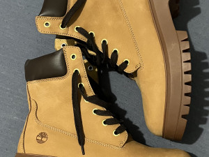 TIMBERLAND ženske čizme vel.38,5