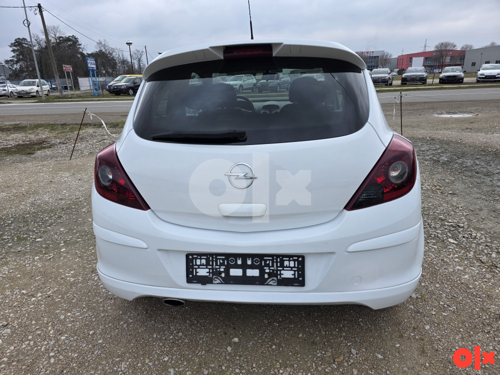 Opel Corsa 1.4 2010g 74kw uvoz iz CH 065 007 017
