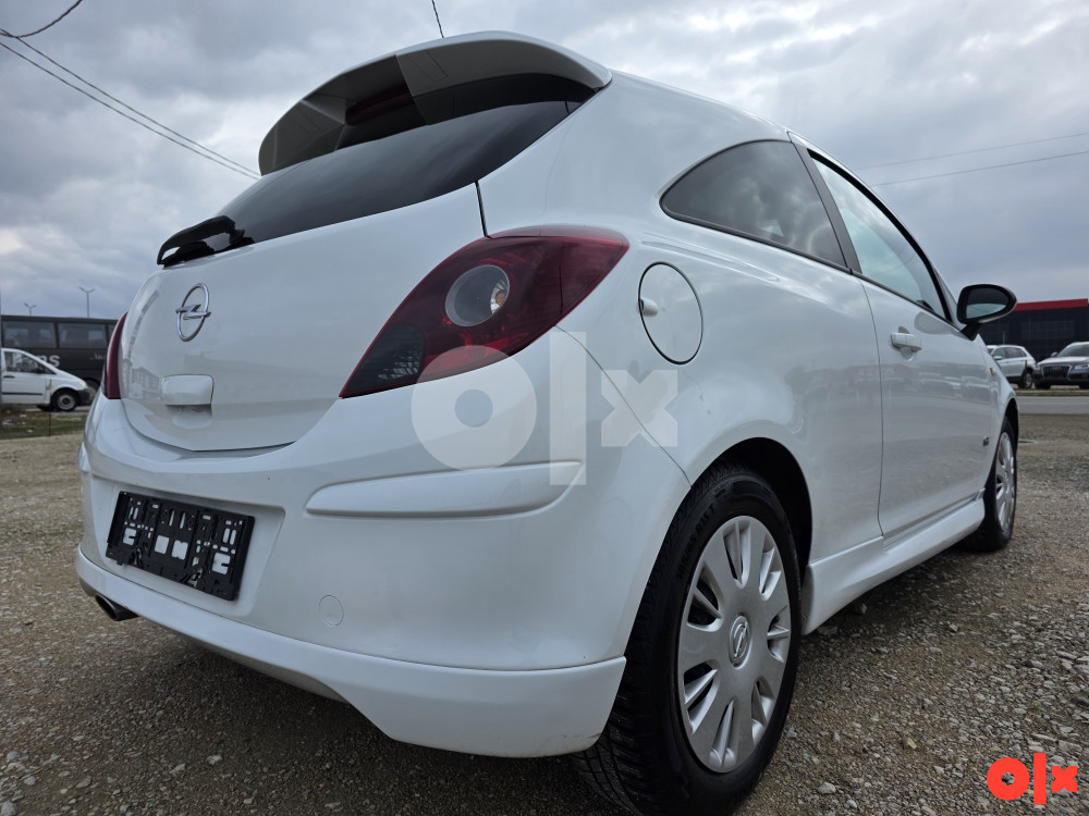 Opel Corsa 1.4 2010g 74kw uvoz iz CH 065 007 017