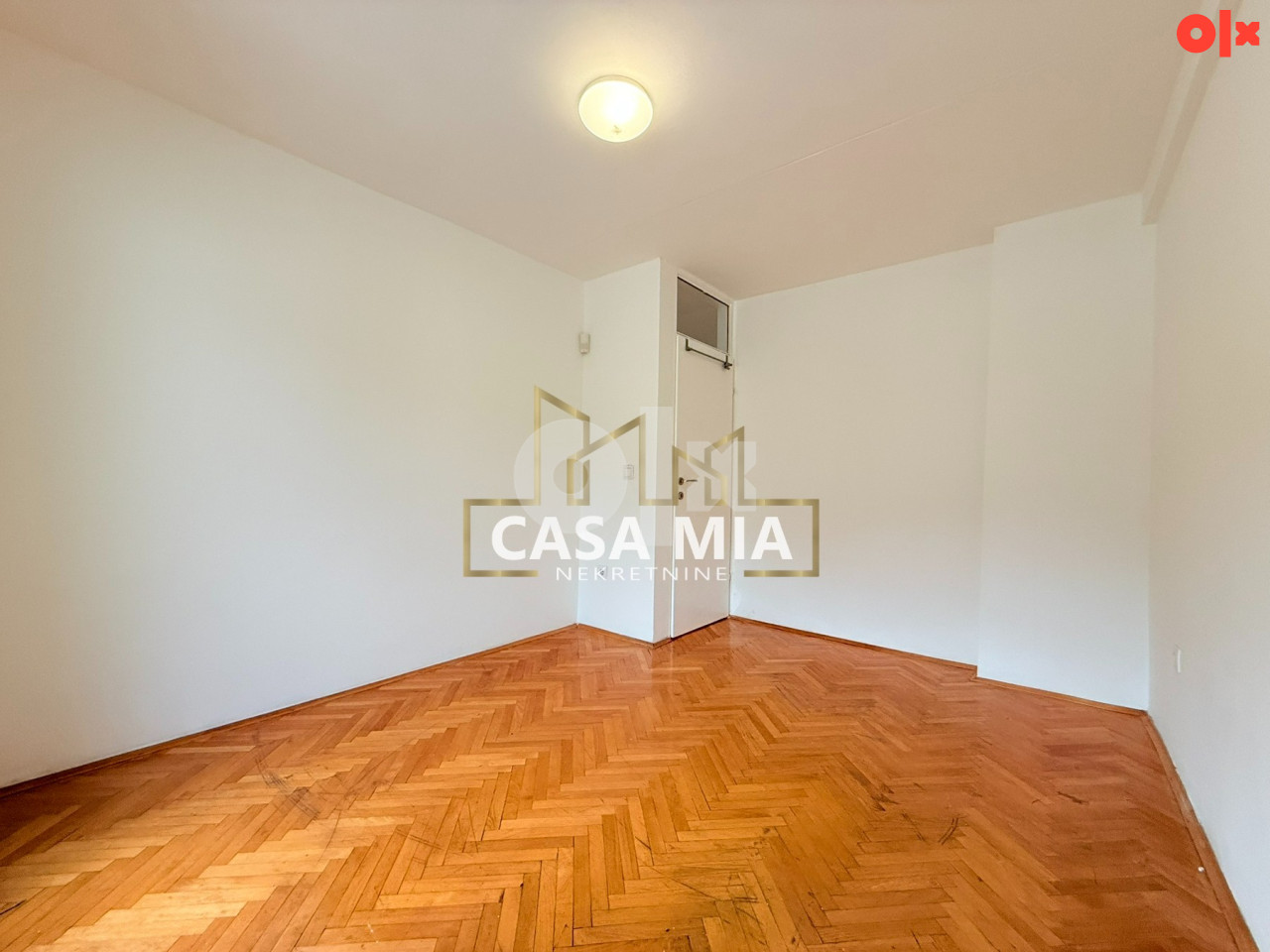 CASA MIA / Petosoban stan / 105m2 / Papagajka / Stari Grad 20