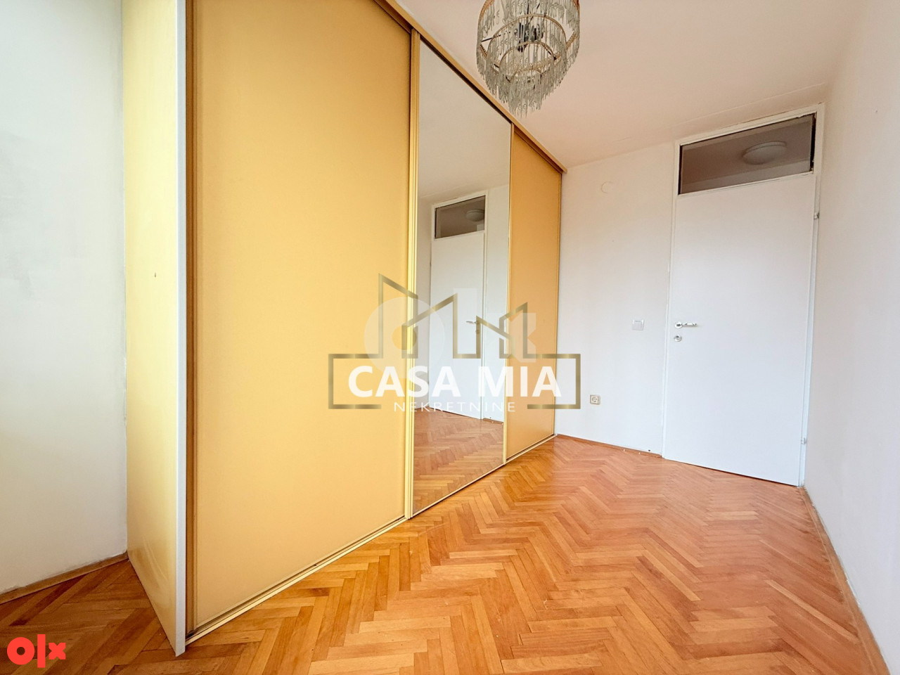 CASA MIA / Petosoban stan / 105m2 / Papagajka / Stari Grad 16