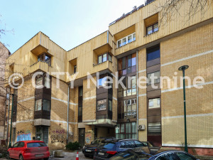 Četverosoban stan - Centar - Mis Irbina - 117 m2