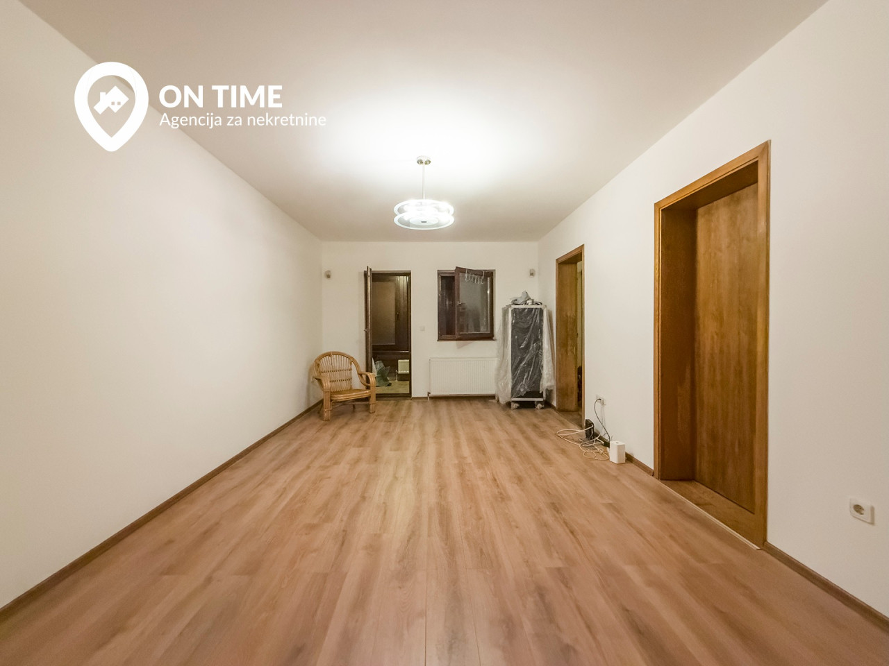 ON TIME prodaje: Četvorosoban apartman Bjelašnica 4
