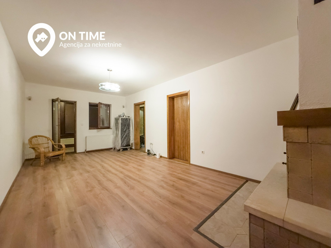 ON TIME prodaje: Četvorosoban apartman Bjelašnica 5