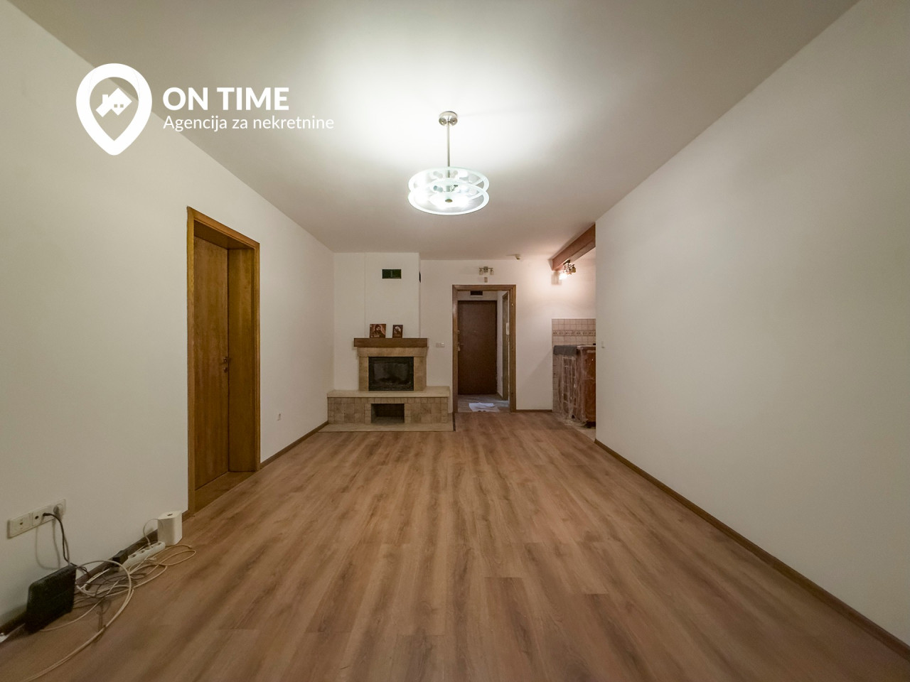 ON TIME prodaje: Četvorosoban apartman Bjelašnica 9