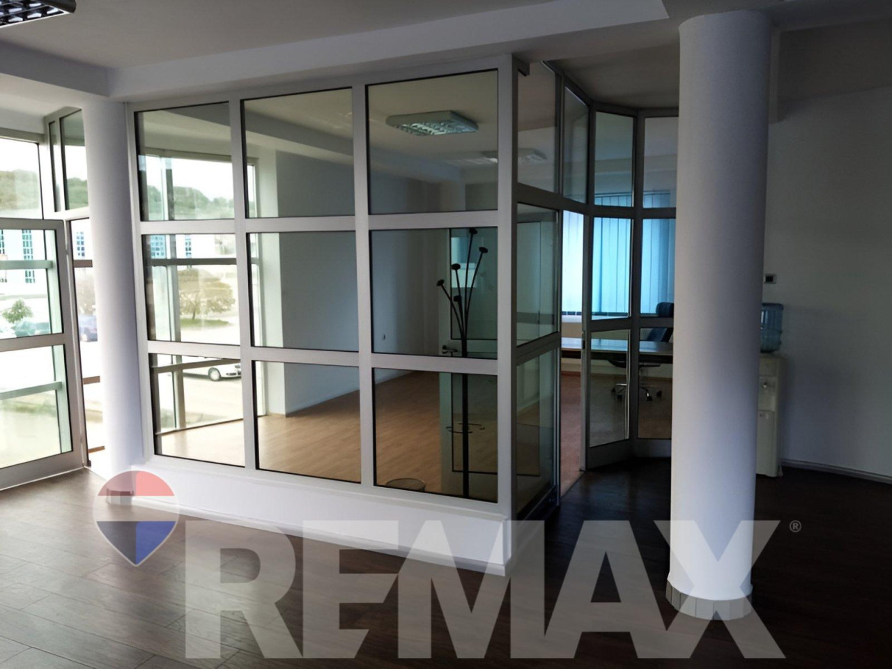 POSLOVNI OBJEKAT, GLAMOČANI 1190M2 10