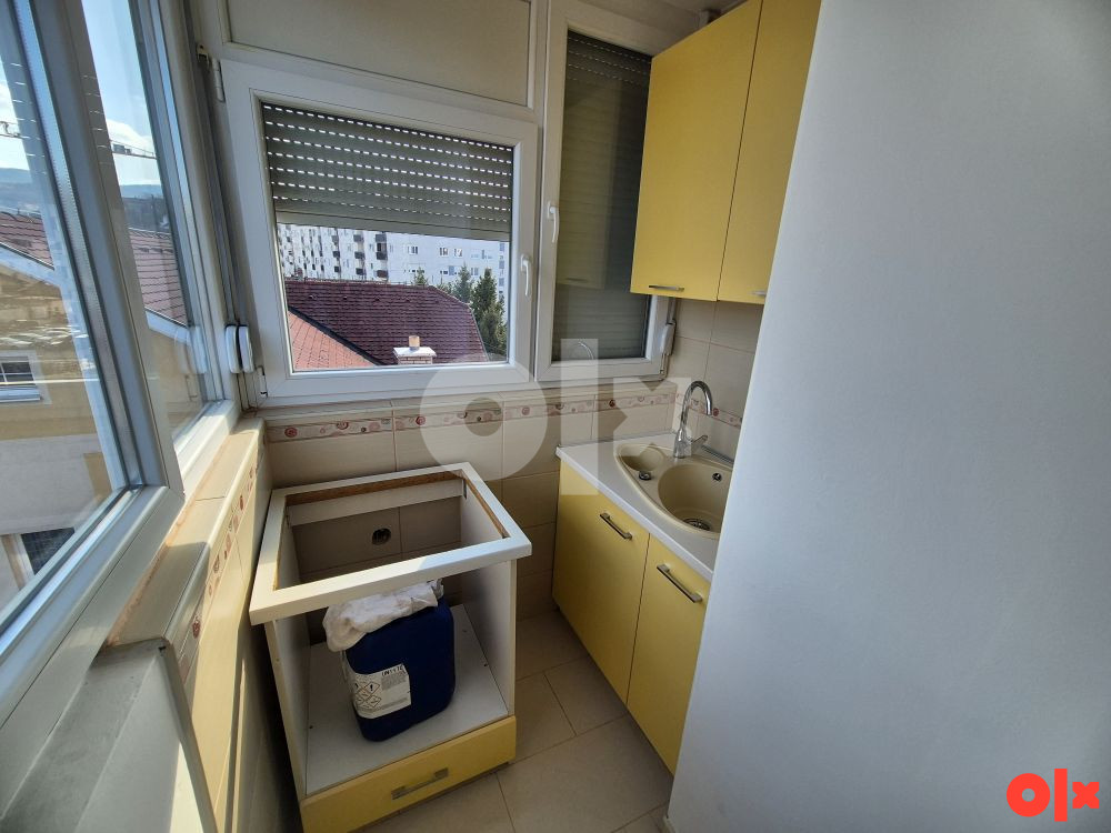 Troiposoban stan 103m2 - početak Lauša 6