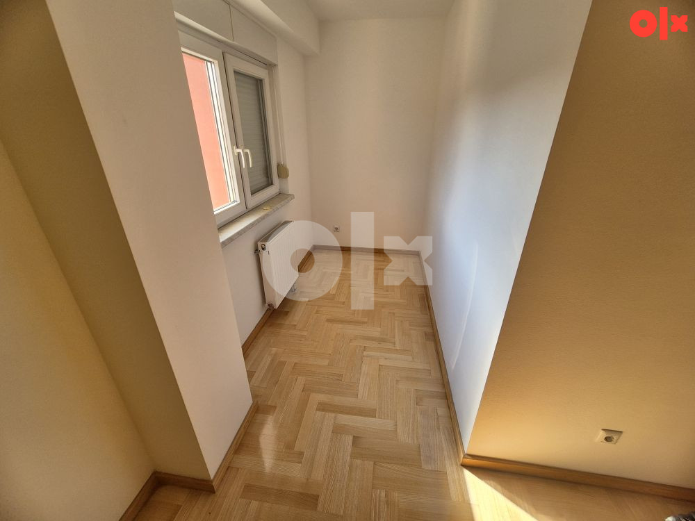 Troiposoban stan 103m2 - početak Lauša 9