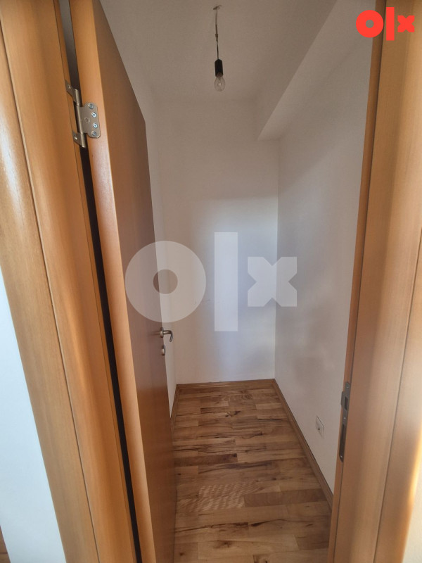 Troiposoban stan 103m2 - početak Lauša 12