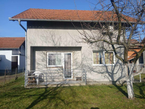 Kuća sa visokim potkrovljem Ivici ID:4177/MM