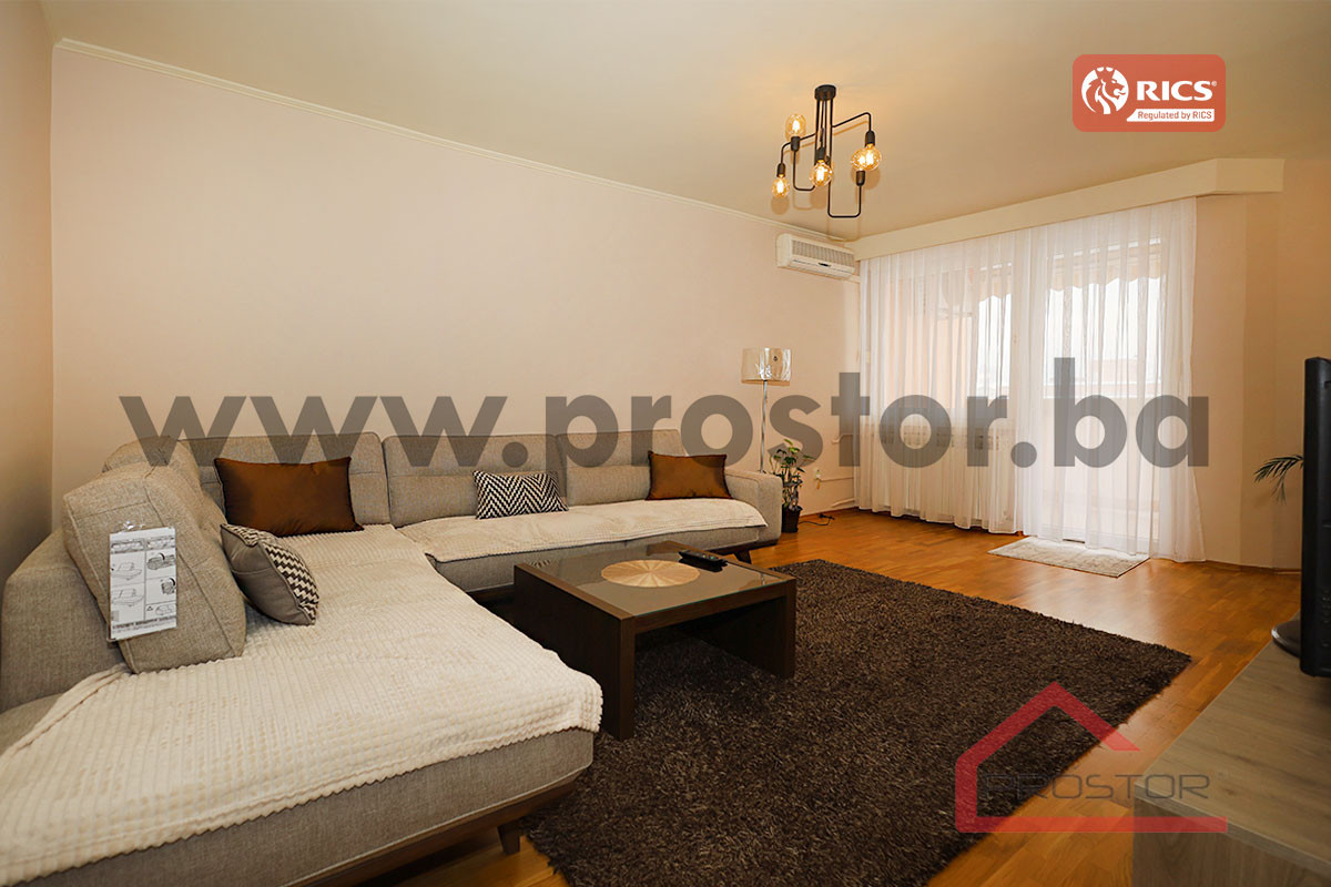 PROSTOR izdaje: Trosoban stan, 78m2, Grbavica 2