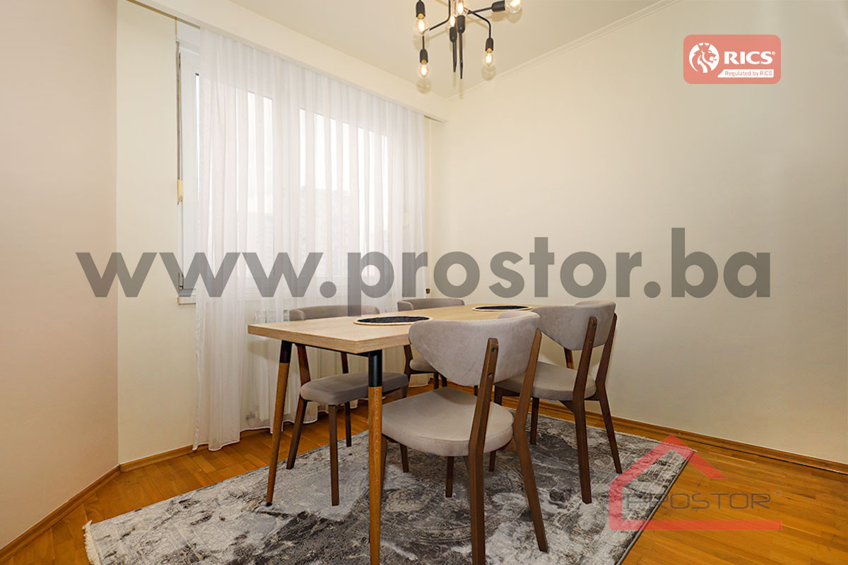 PROSTOR izdaje: Trosoban stan, 78 m², Grbavica - Więcej