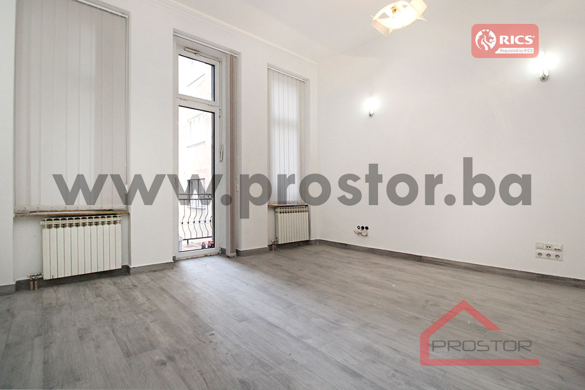 PROSTOR izdaje: Poslovni prostor, 110m2, Centar