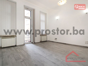 PROSTOR izdaje: Poslovni prostor, 110m2, Centar