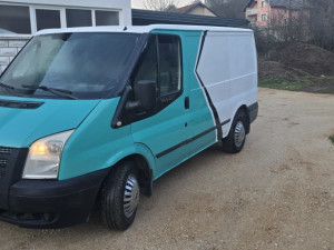 KOMBI FORD TRANZIT SA NOVIM MOTOROM I GARANCIJOM