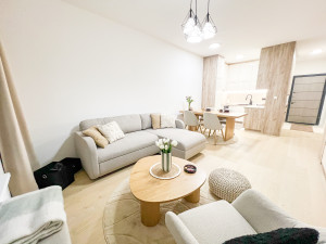 QUEENS RESIDENCE DVOSOBAN LUX STAN