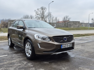 Volvo XC 60 4WD panorama
