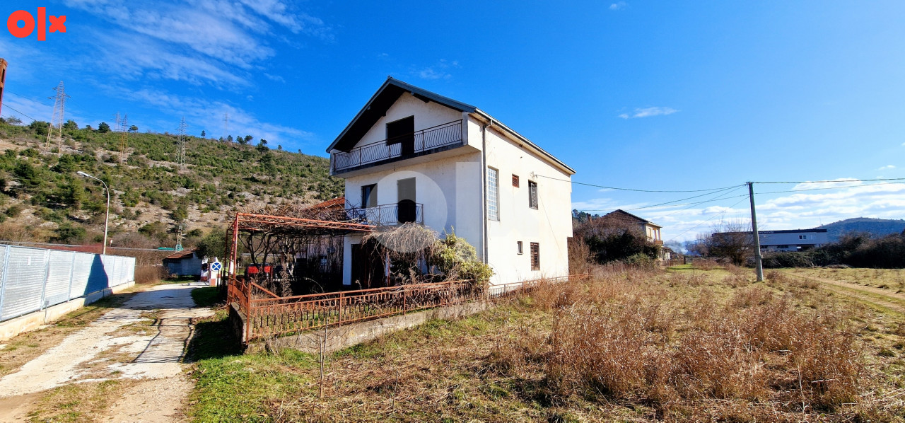 Kuća sa tri odvojena stana - Čapljina (Tasovčići) 3