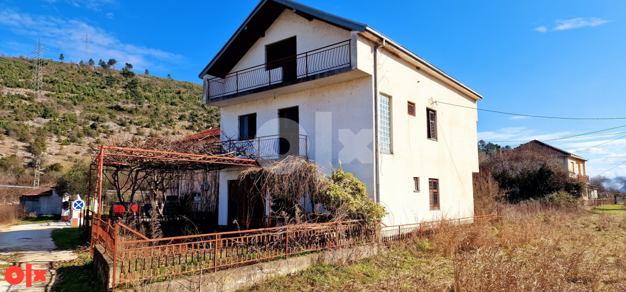 Kuća sa tri odvojena stana - Čapljina (Tasovčići) 4