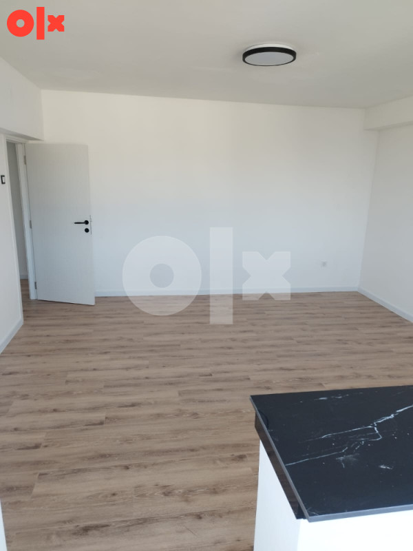 Prodajem 67 m2 SLATINA 10