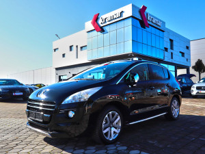 Peugeot 3008 2.0 HDI Hybrid4 4x4 Tiptronik FELINE Sport FACELIFT