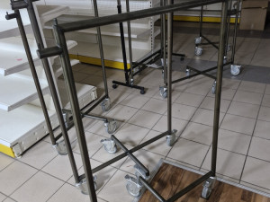 Vjesalice za butik