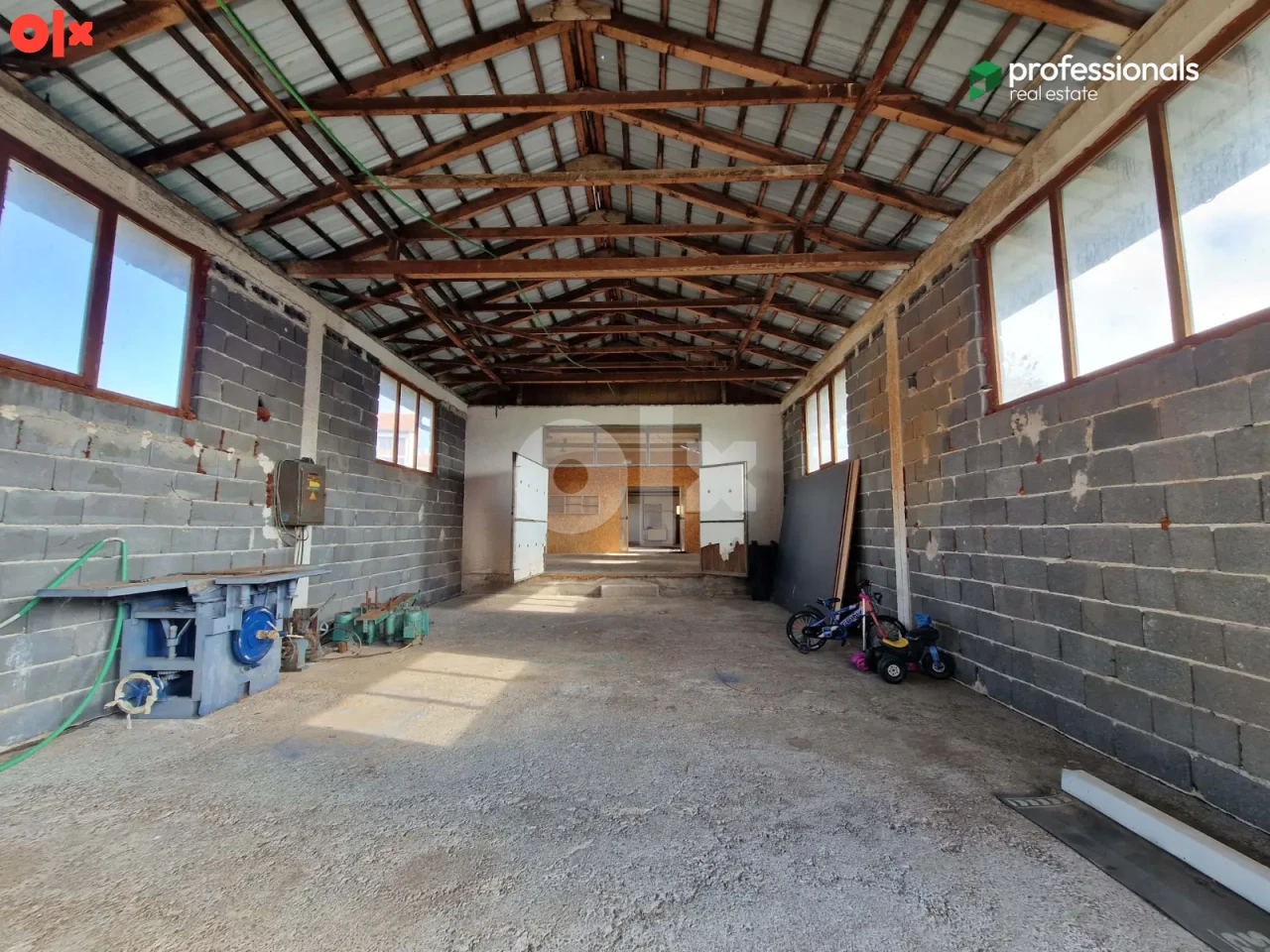 Poslovni prostor skladište Ilijaš Podlugovi 320 m2 13