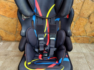 AUTOSJEDALICA ZA DJECU 9-36 KG  NANIA COLORS top stanje