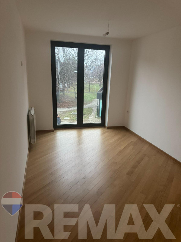 Četverosoban stan kod Venecija mosta - 95m2 5