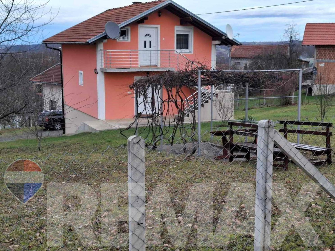 Na prodaju kuća sa dvije etaže, Veliko Blaško 6
