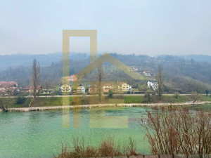 Na prodaju garsonjera sa pogledom na Vrbas, naselje Hisete