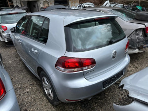 Golf 6 1.6 tdi 77 kw r line 2011 god bih papiri - dijelovi