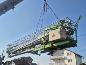 KRAN FERING SAMOMONTIRAJUCI