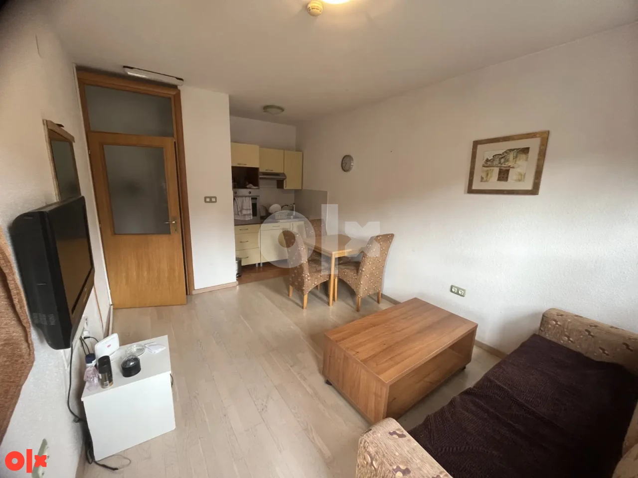 Povoljno dvosoban stan od 36 m2 sa garazom od 18 m2 3