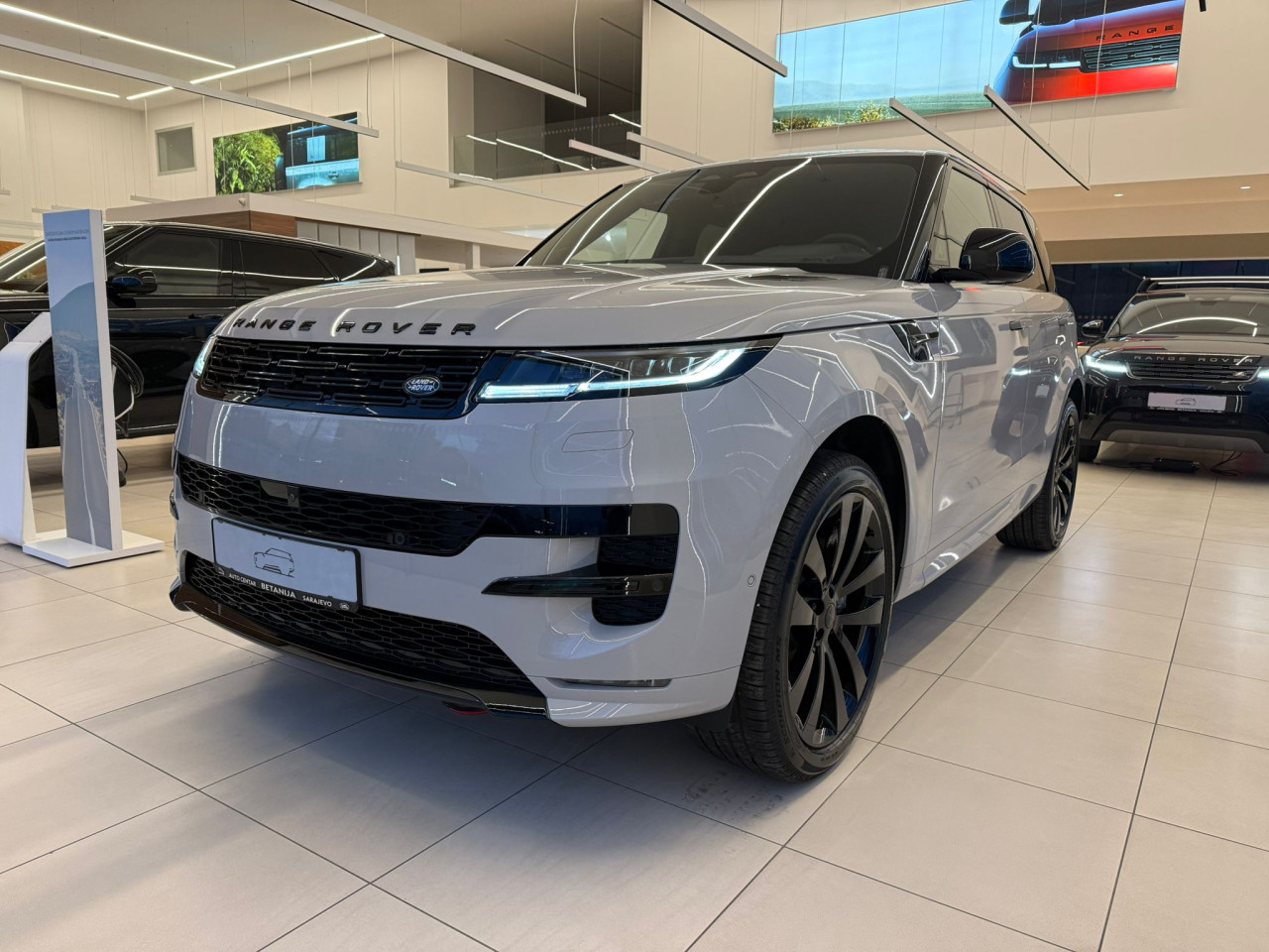 Land Rover Range Rover Sport 2026