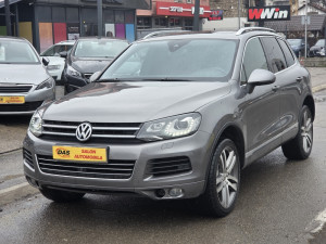 Volkswagen Touareg  EXCLUSIVE