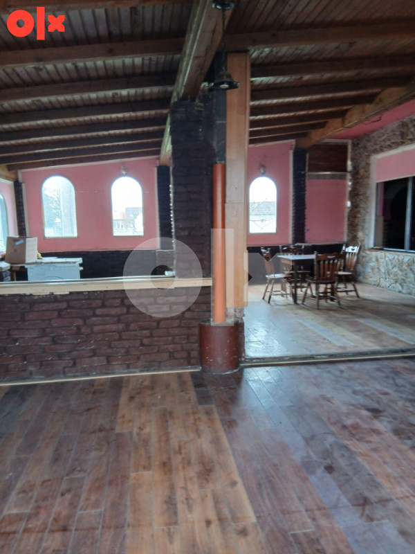 Iznajmljujem lokal 170m2 2