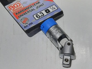 Kardanski zglob za nasadne ključeve 1/4" (BGS 250)