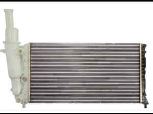 HLADNJAK VODE Fiat Punto 75