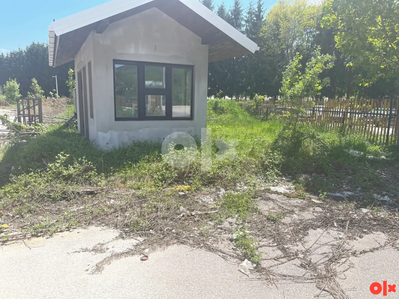 Poslovni objekat i zemljište u poslovnoj zoni Turbe 3
