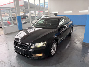 Škoda Superb 2.0 DSG 2015 Godina !