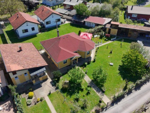 Budžak; dvije kuće na placu od 1.100m2- TOP PONUDA! photo 3