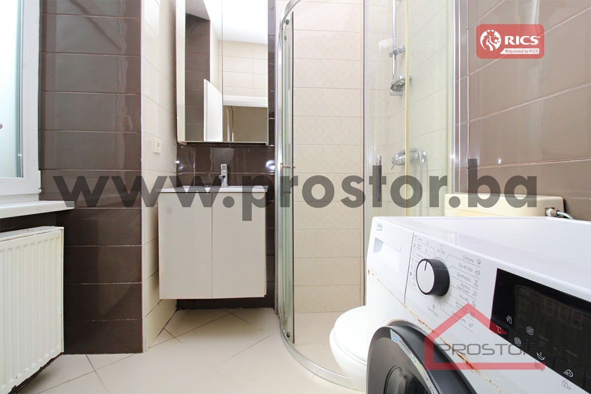 PROSTOR prodaje: Trosoban stan, 91m2, Centar 15