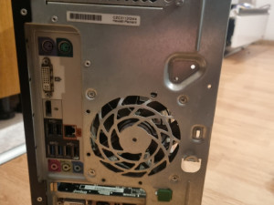 Računar Gaming PC Monitor Tastatura Miš