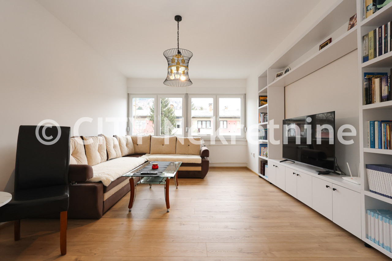 Dvosoban adaptiran stan - Centar - Koševo - 65 m2 2