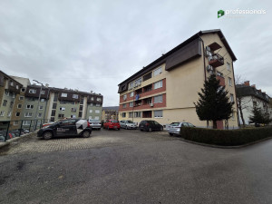 Ekskluzivno!! Dvoetažni petosoban stan Vogošća Sarajevo