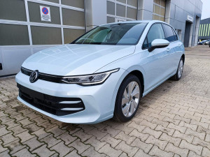 Volkswagen Golf 8 Life Plus 1.5 TSI