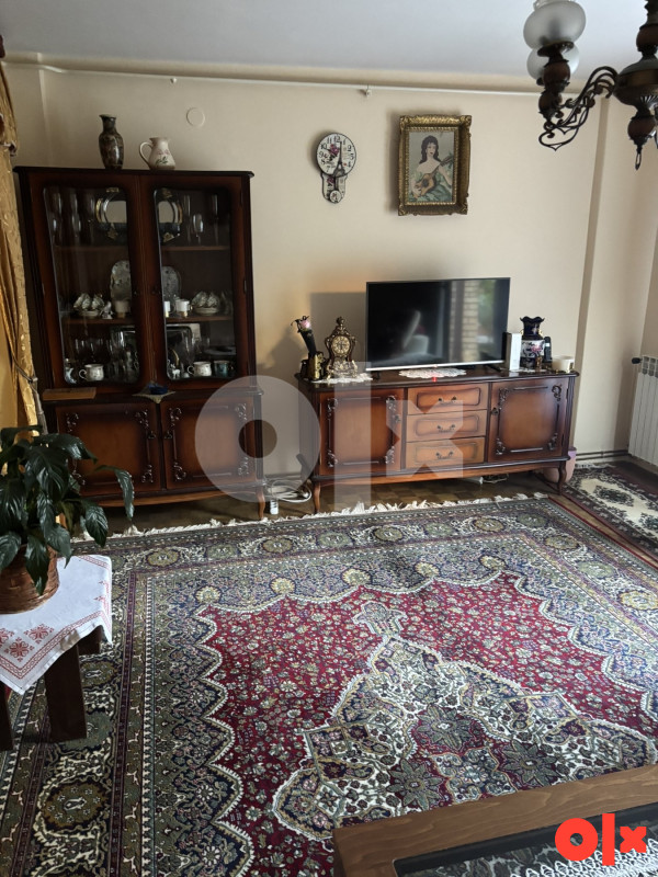 Prodaja trosoban stan Sokolovic Kolonija 60m2