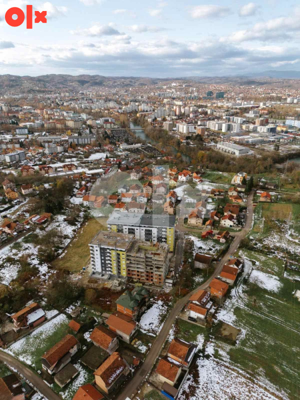 STAN 129m2, GRAD NA DLANU