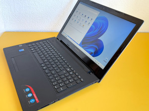 Laptop Lenovo 15.6" i3-4030U 1.90 GHz /SSD 128GB/16GB/Intel HD